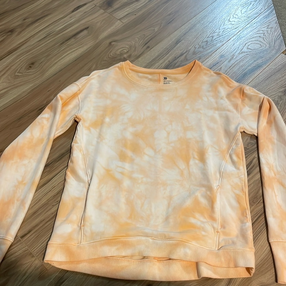 Girls/Kids Tie-dye crewneck    Size. : Xl